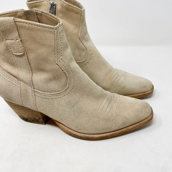 Dolce Vita Womens Size 6 Cream Suede Leather Silma Western Bootie Stacked Heel - Picture 2 of 12